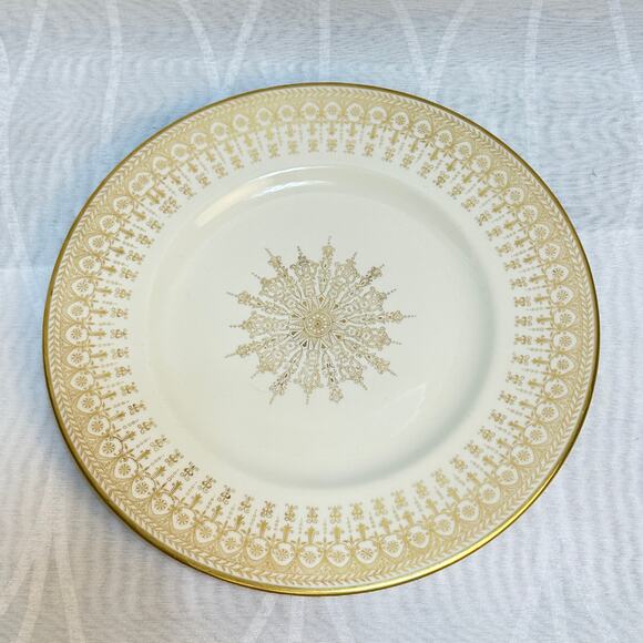 Warrin Gold Starburst Pattern Dinner Plate Gilded Age Made in the USA - Picture 1 of 4